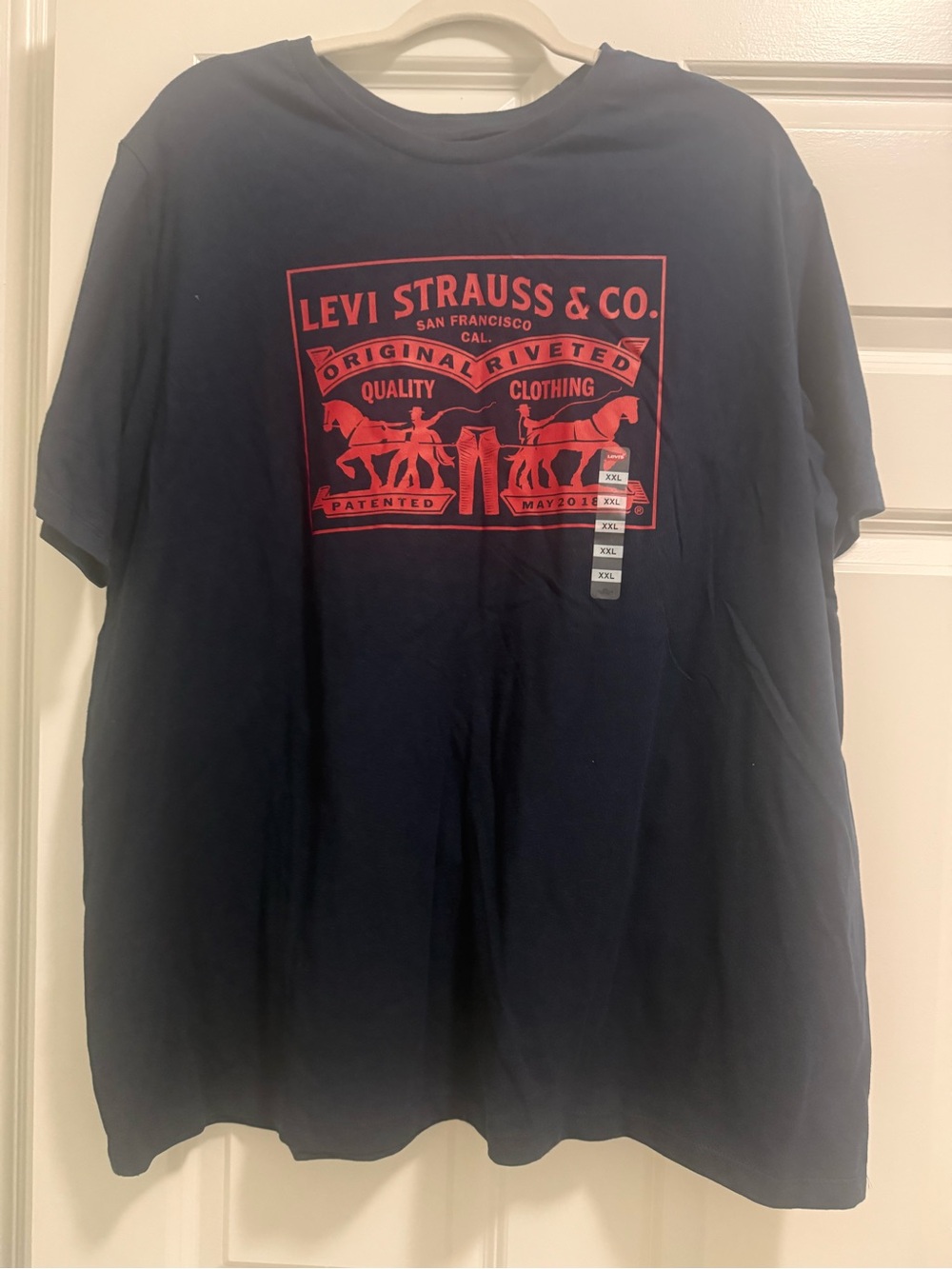 Levi's Navy Short-Sleeve Tee with Red Logo Print